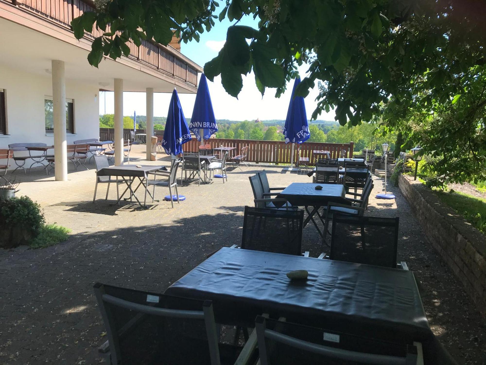 Landgasthof Felsenkeller Dinkelsbuehl Exterior photo