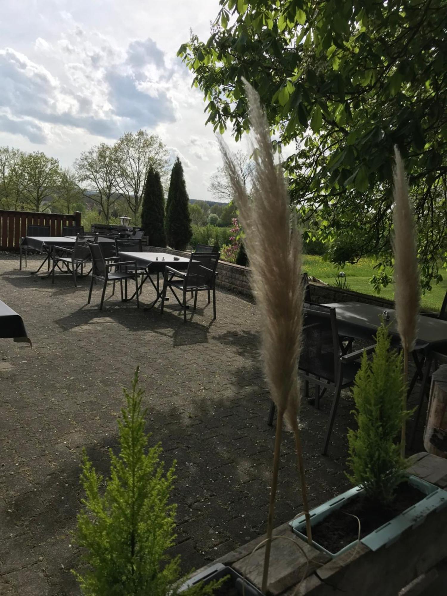 Landgasthof Felsenkeller Dinkelsbuehl Exterior photo